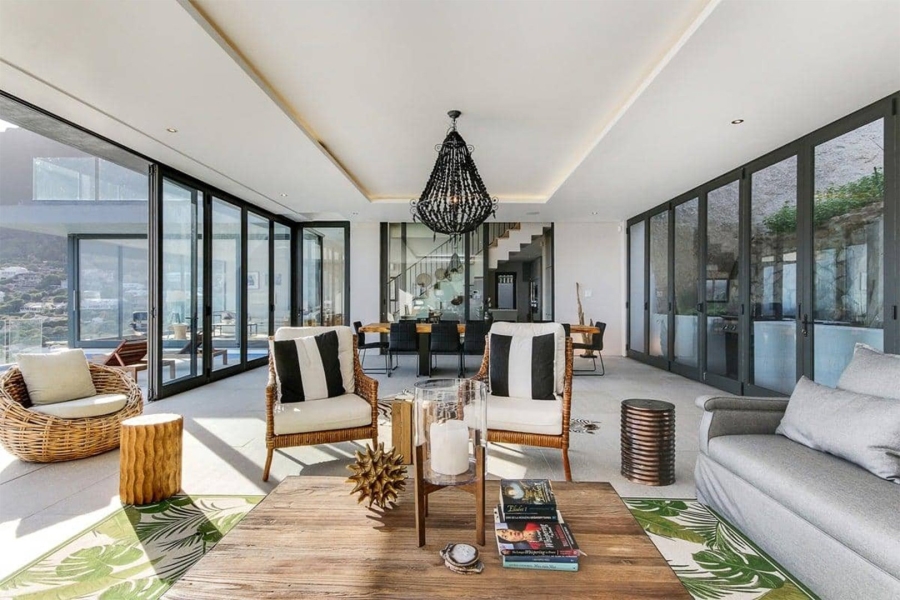 To Let 6 Bedroom Property for Rent in Llandudno Western Cape